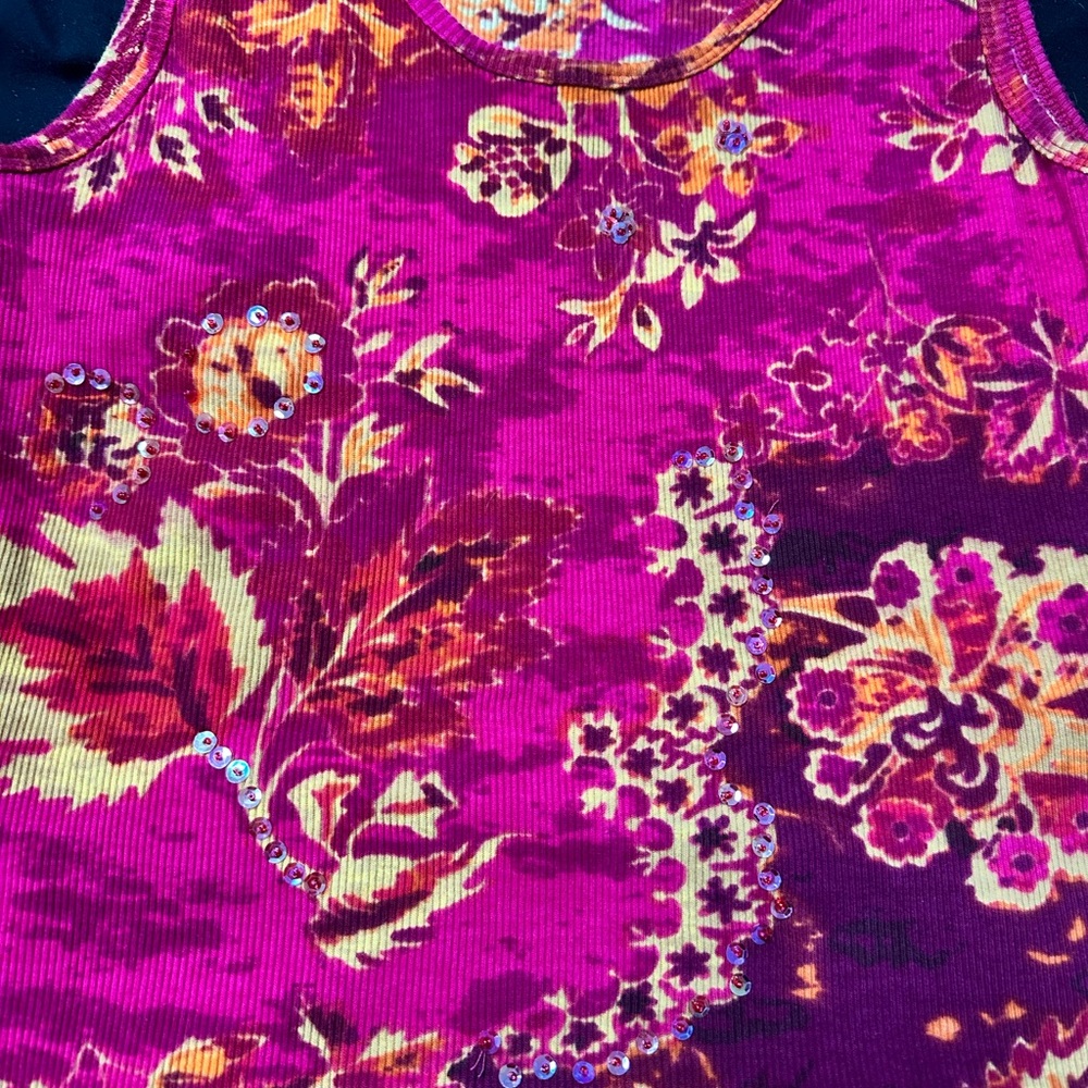 Victoria Jones Y2K Pink and Orange Floral Tank Top with Sequins - Picture 7 of 7